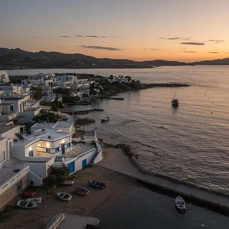 Pera Milos Villa Pollonia