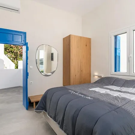 Villa Pera Milos Pollonia
